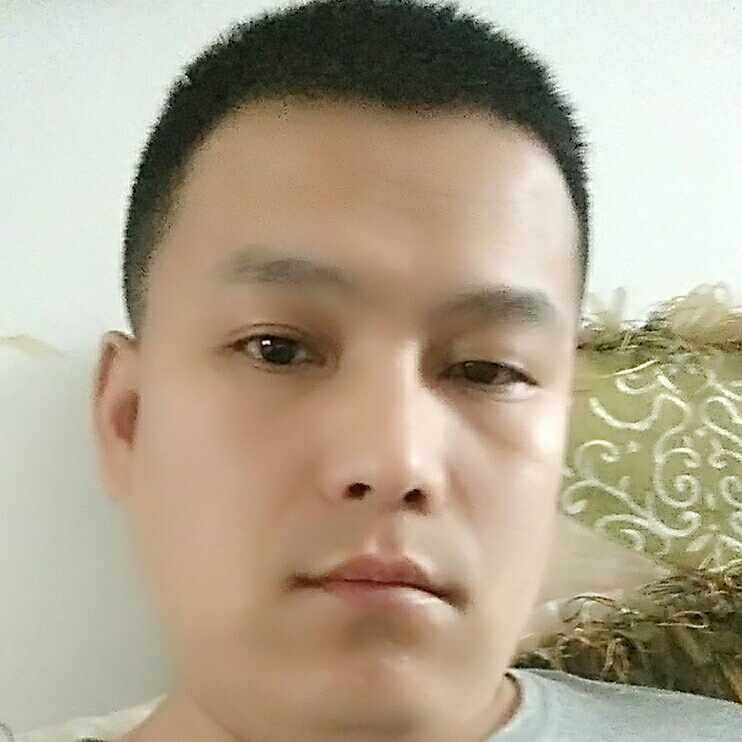 單純的揮霍青春