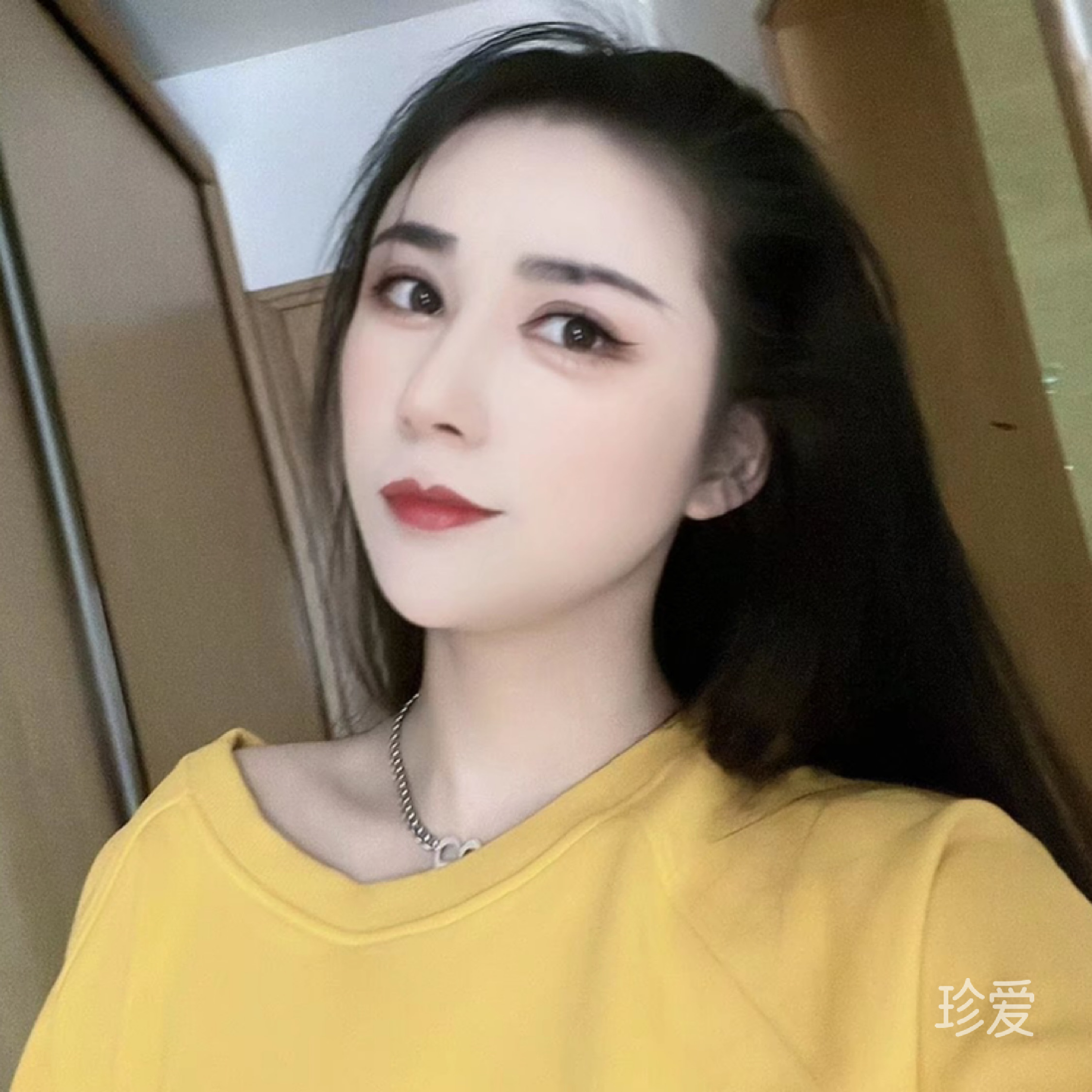 你的微笑很巴黎