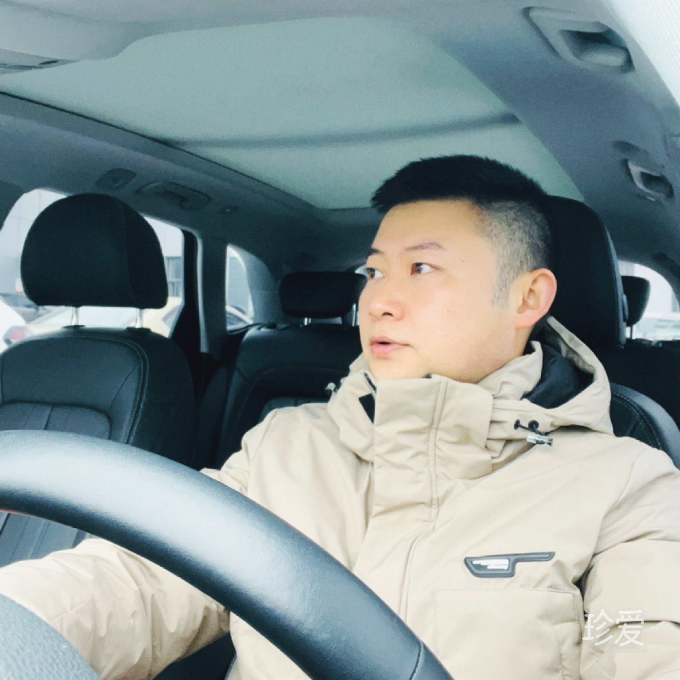 暖阳下的等候