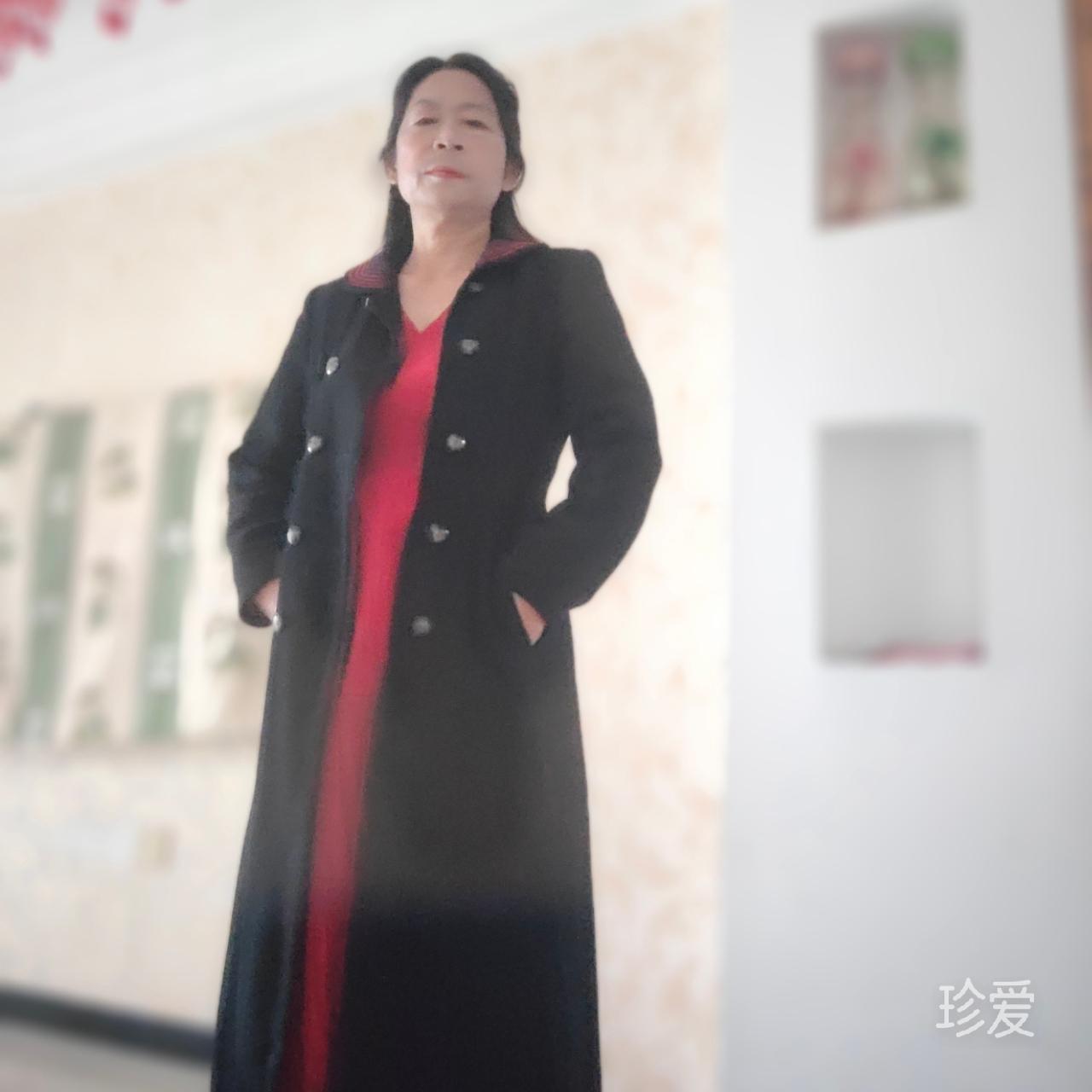 花前月下暂相逢