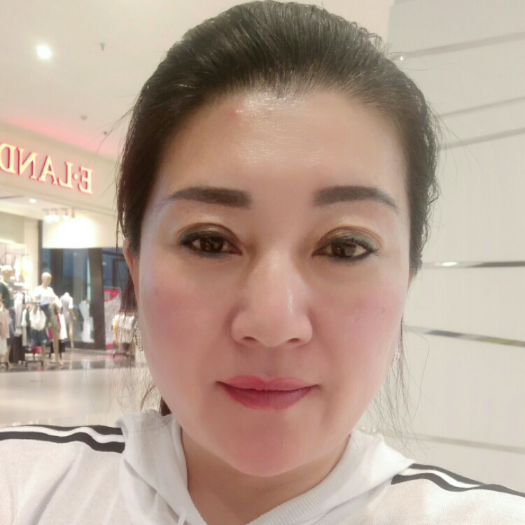 爱生活自信的聊歌