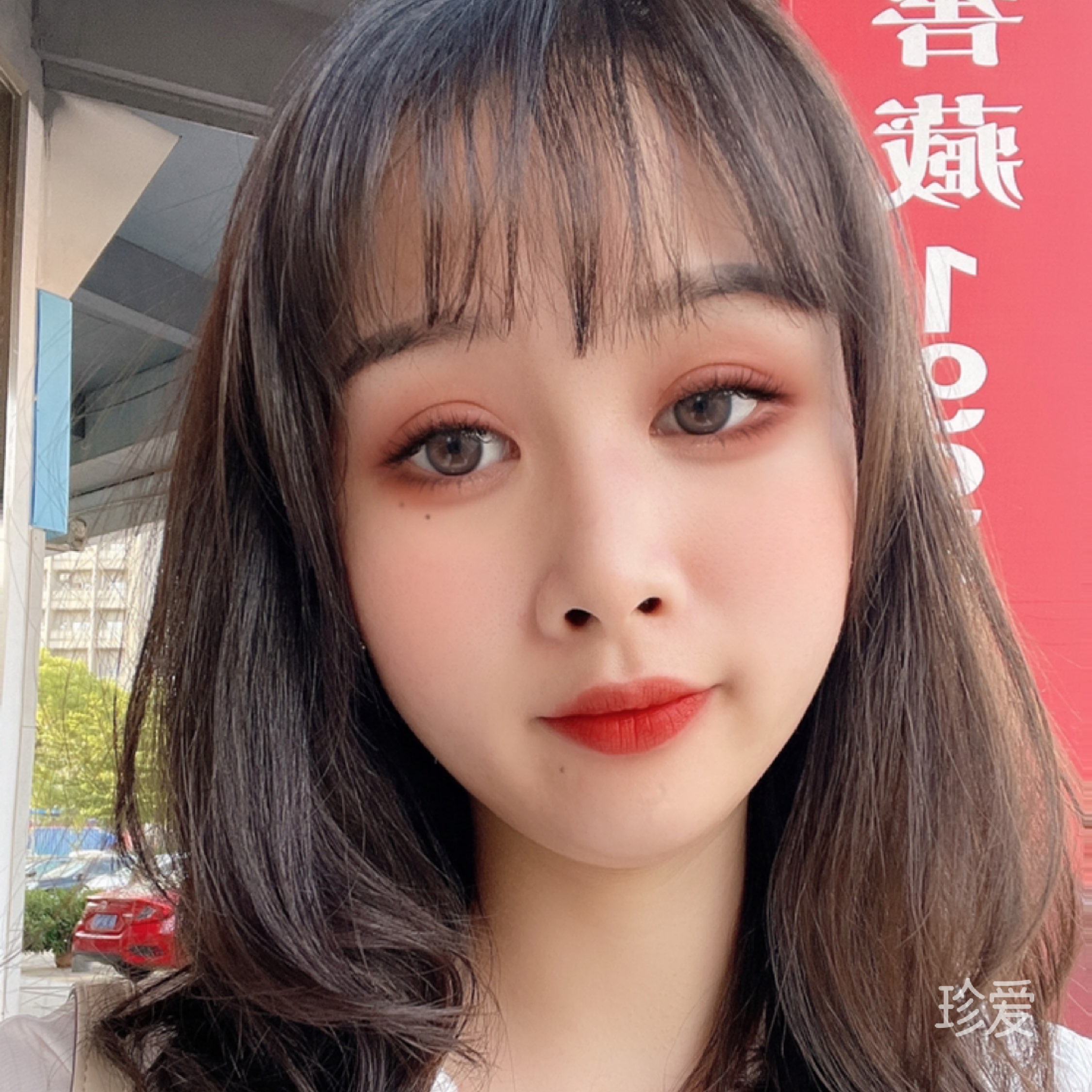 飞舞夜空星