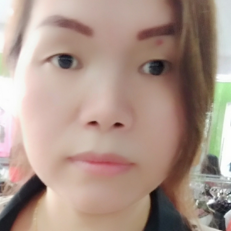 一個愛哭的娃娃