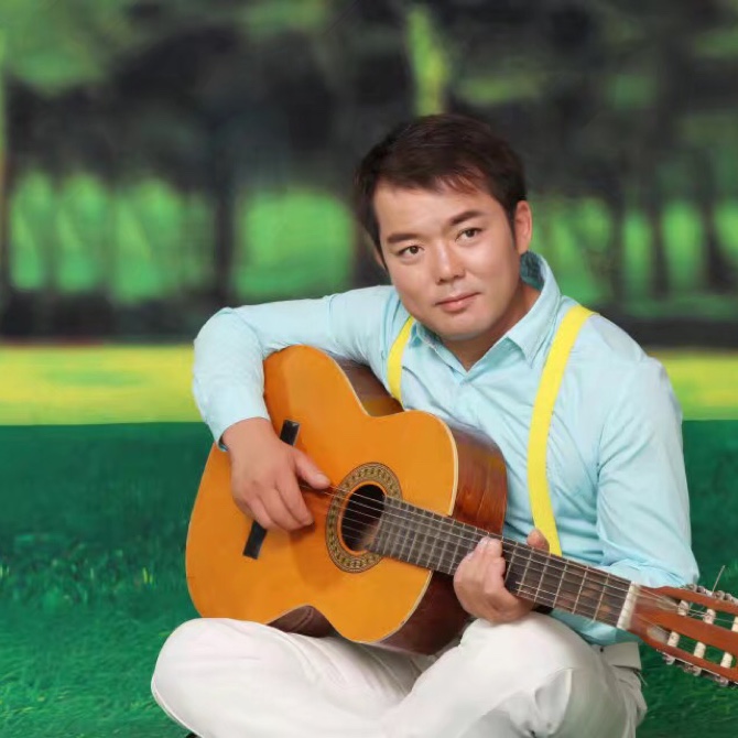 小萝莉的猴神大叔