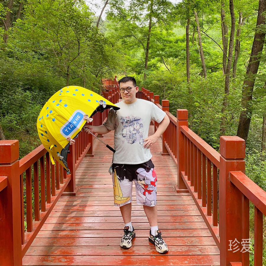 第一可爱蓝孩纸