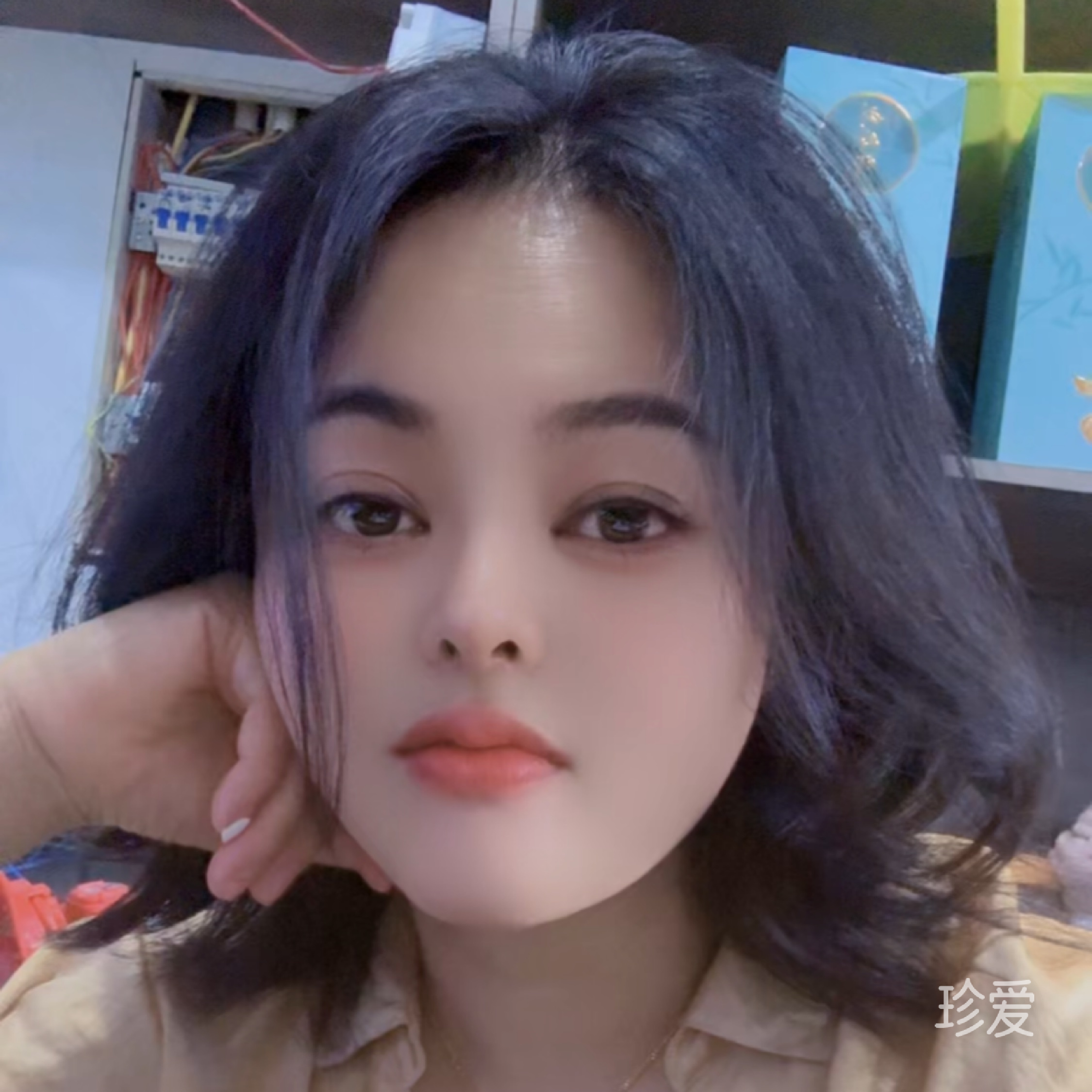 嗯哼哼