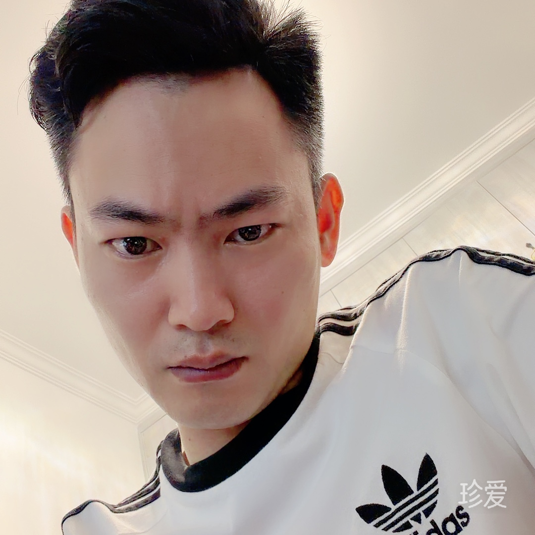 雨后枫叶
