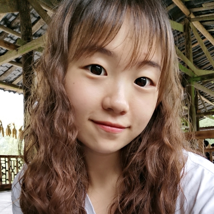 內(nèi)心可愛外表冷淡