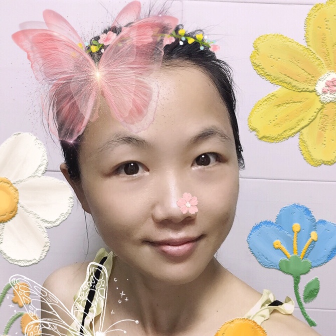 燕燕于飞云间百灵