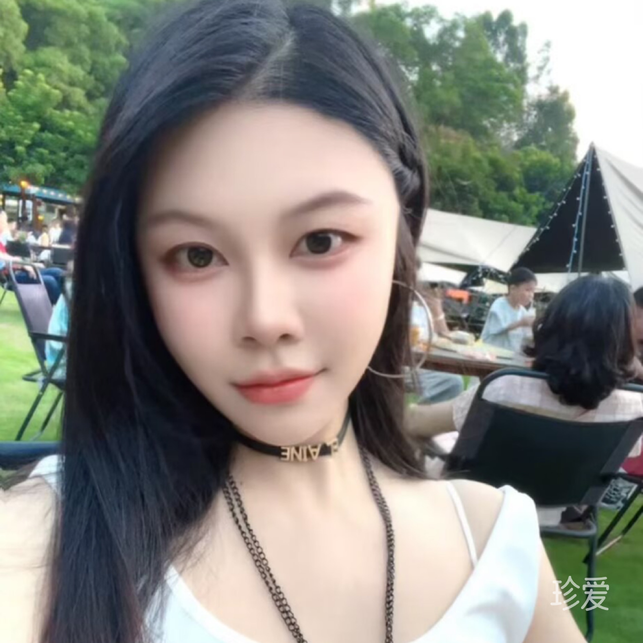 有点颜控