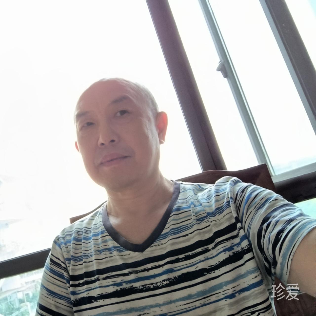 笑醒的魚開心的羊