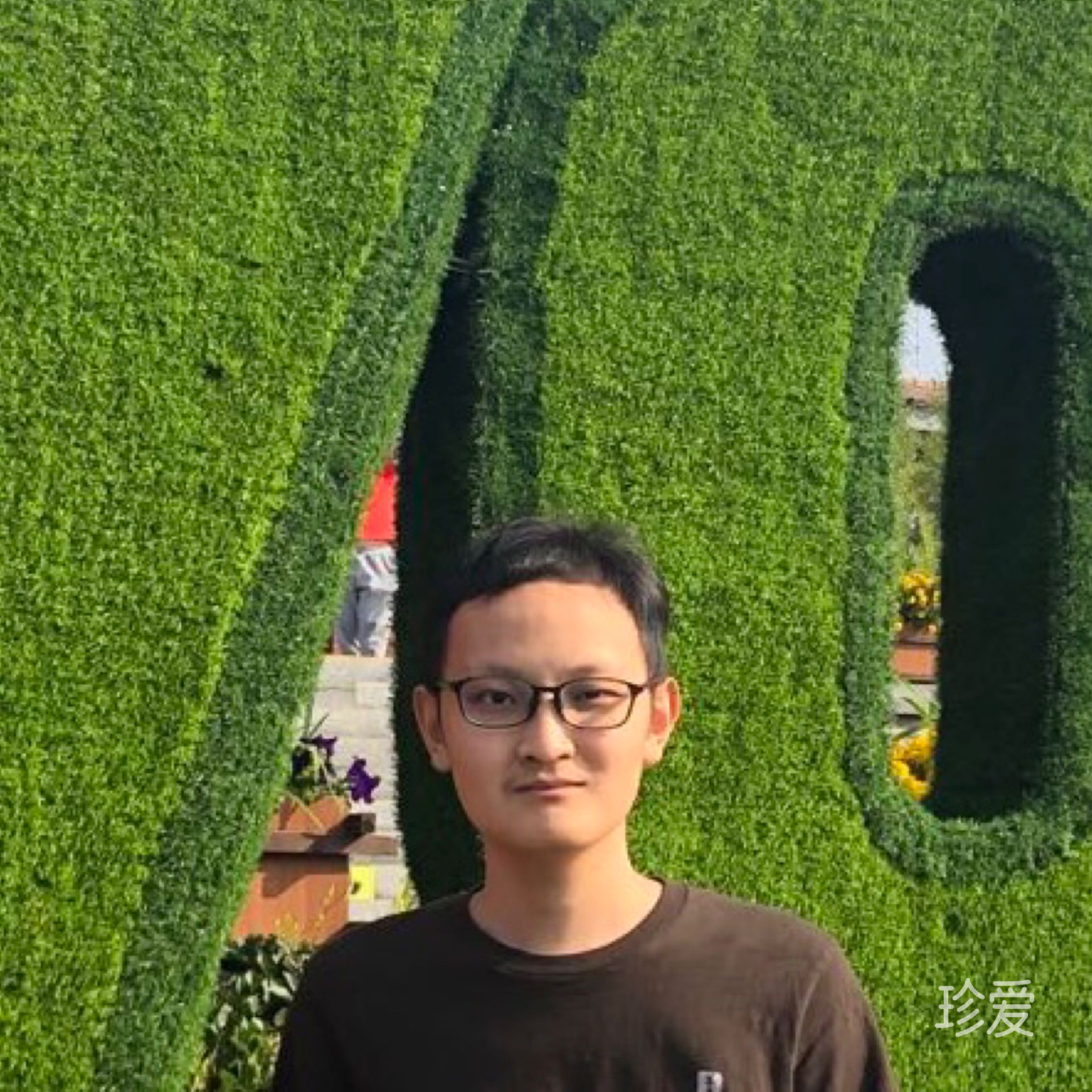 坐著等待你的到來