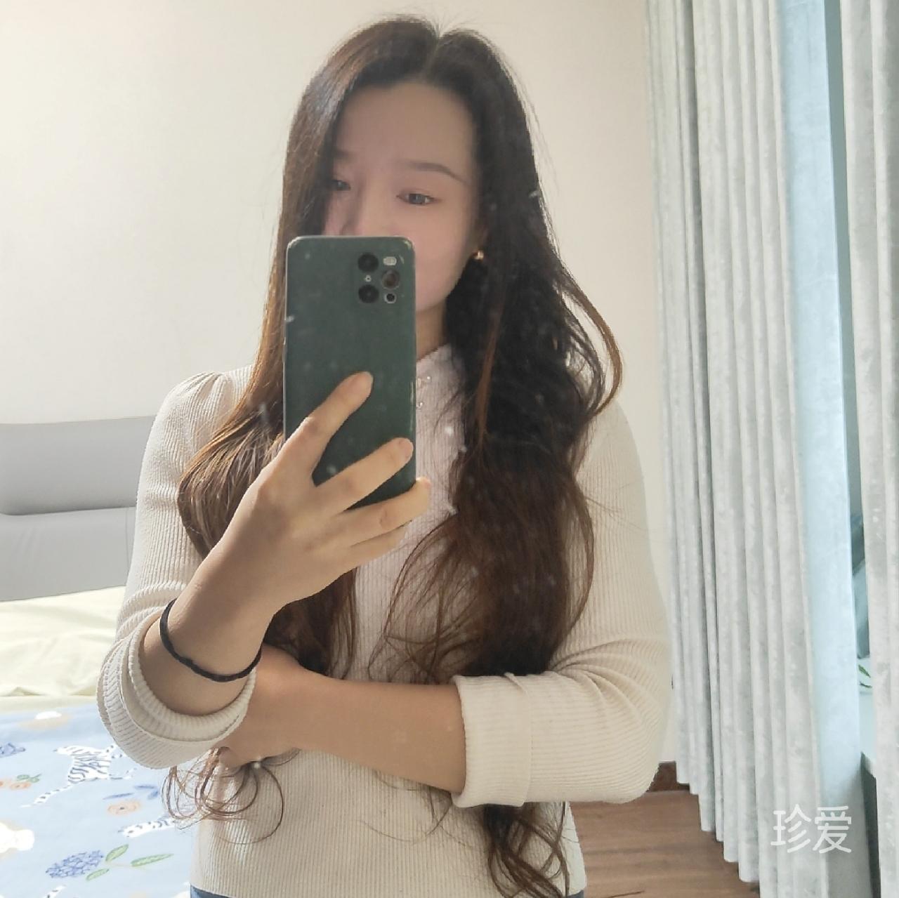 谋生谋爱两不误