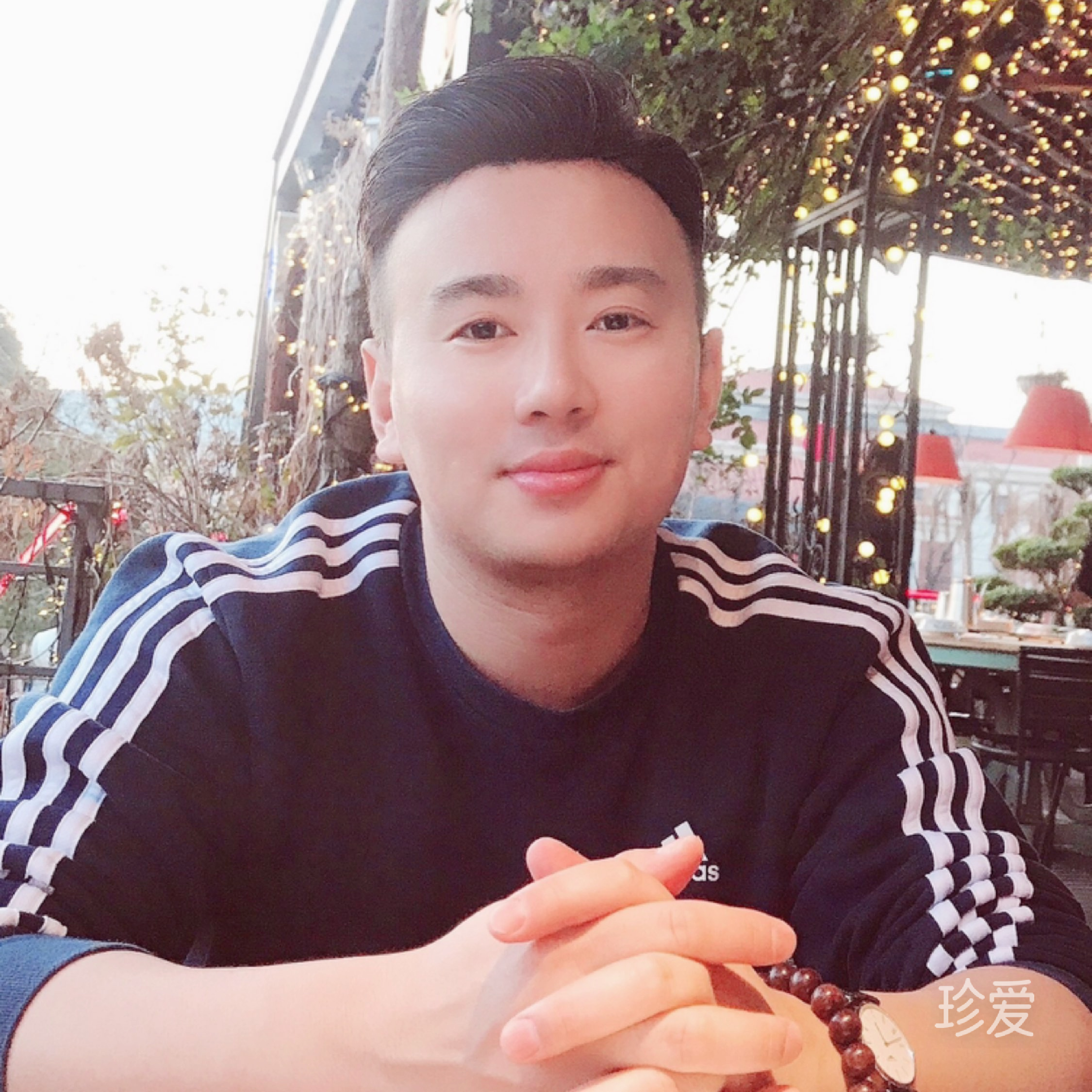 晚舟归岸