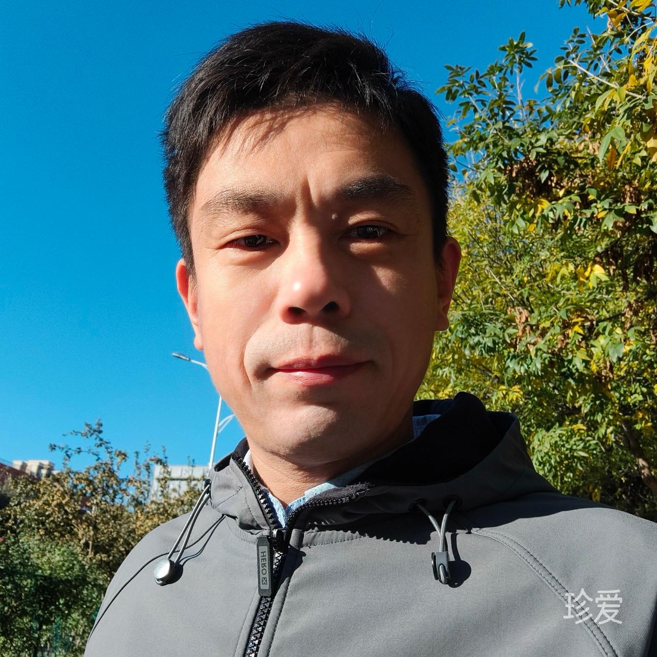 更加努力的先生