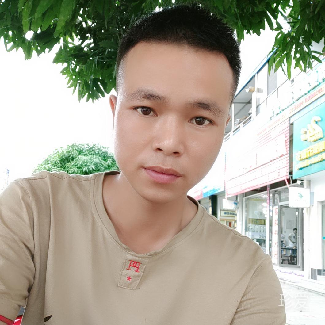 一个养虾的靓仔