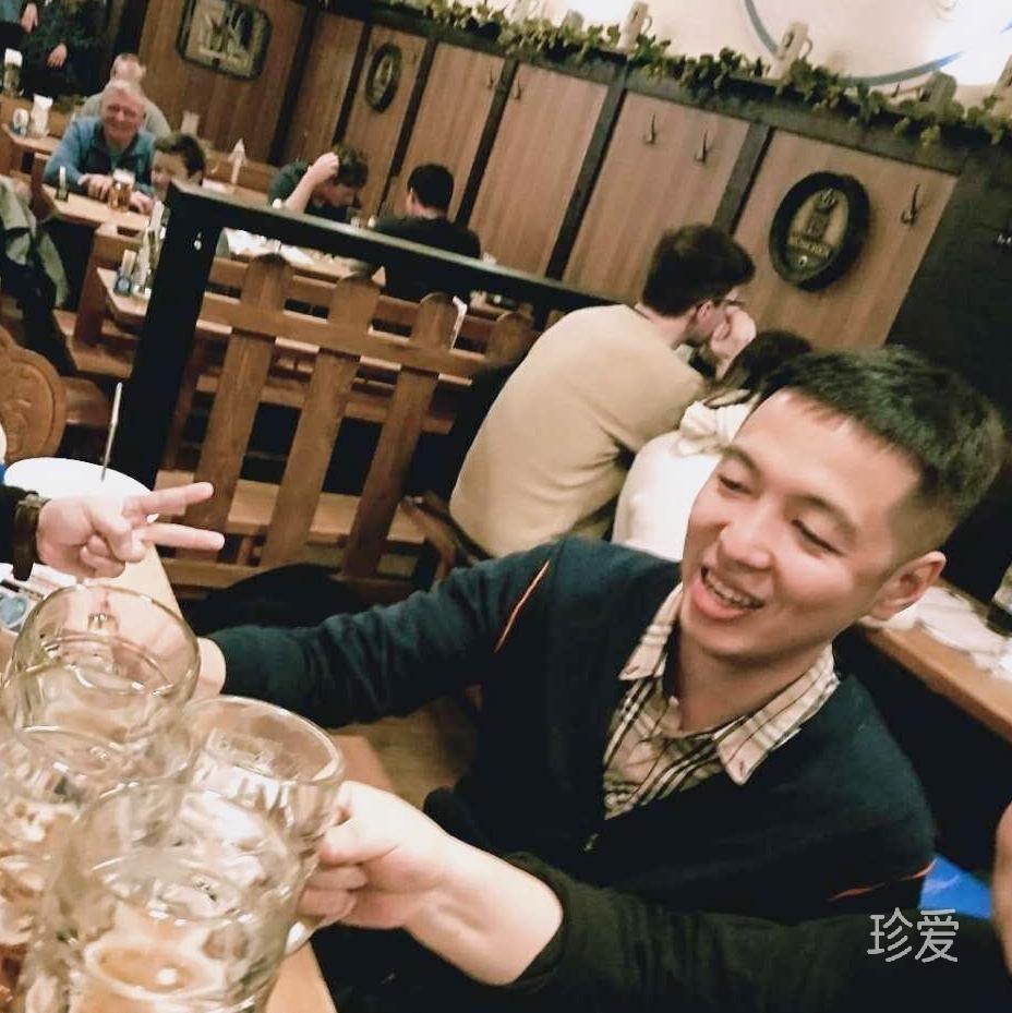 破烂小纸人