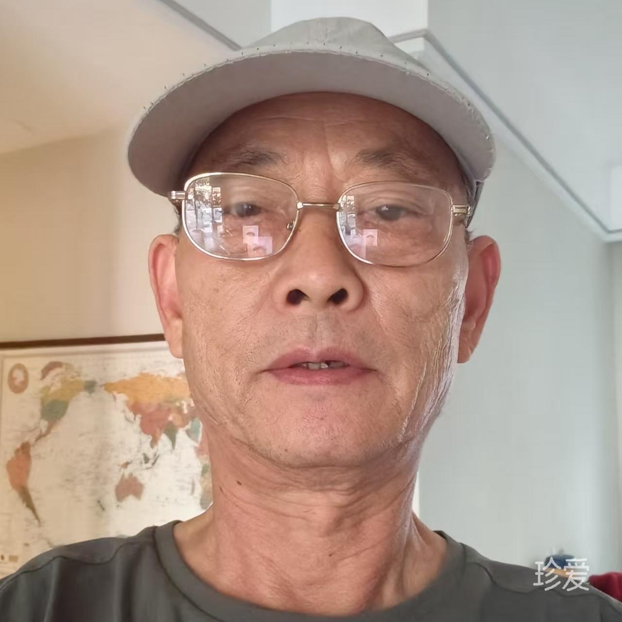 一男