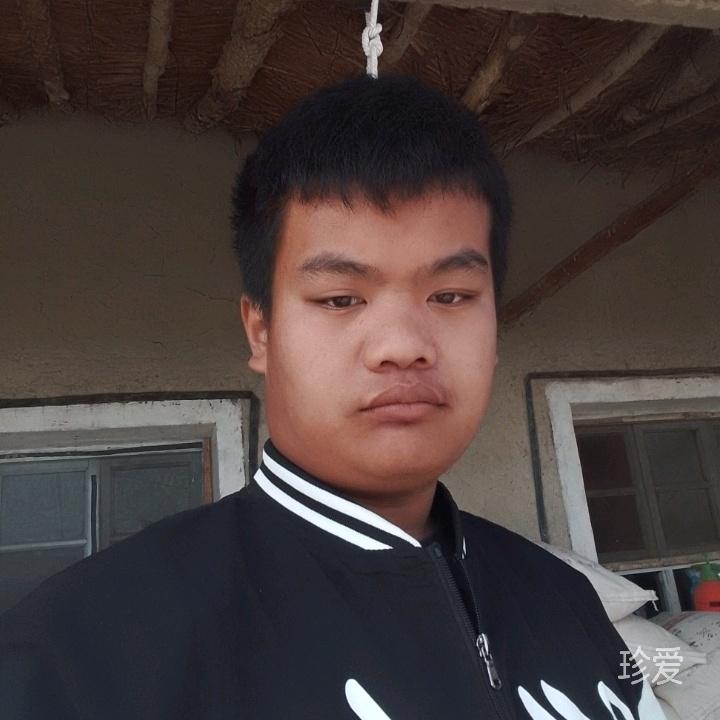 張?jiān)趶?qiáng)