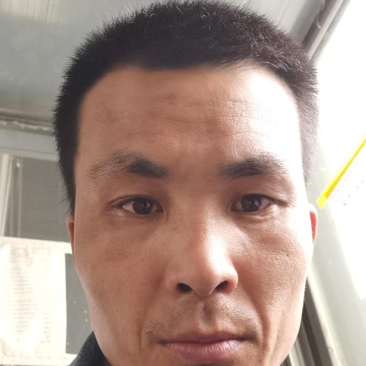 與子攜手共建家庭