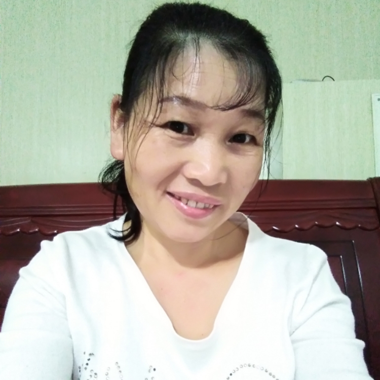 誰(shuí)卑微了現(xiàn)實(shí)