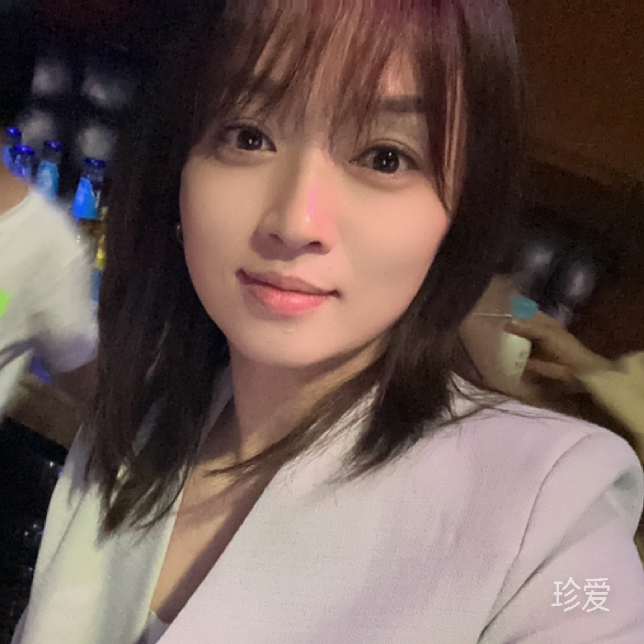 長發(fā)飄飄女漢子