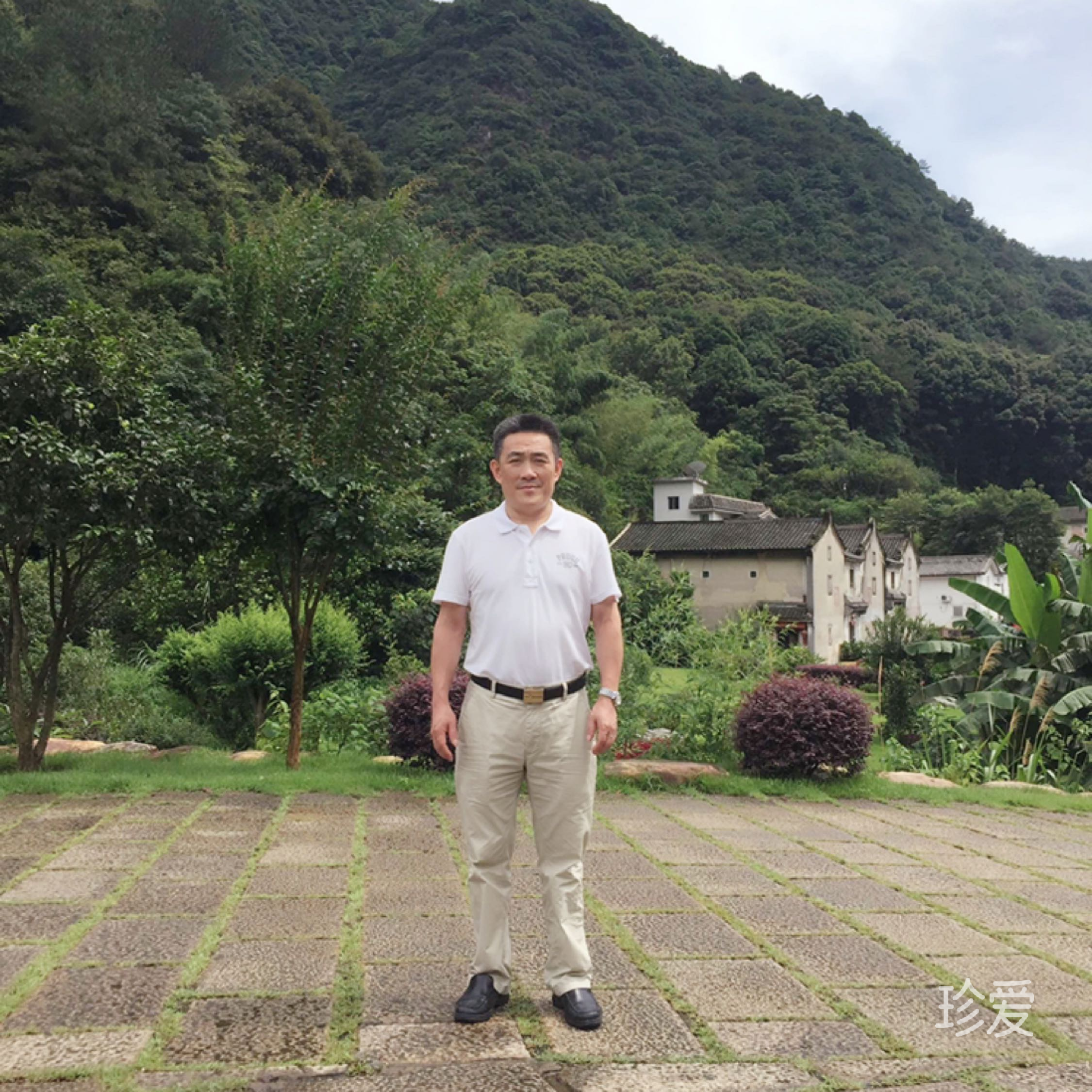 等不見(jiàn)天亮等時(shí)光