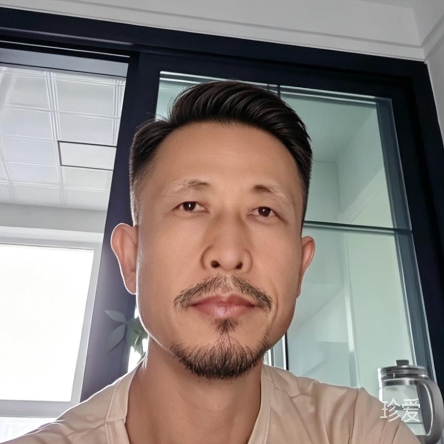 左手牵着你