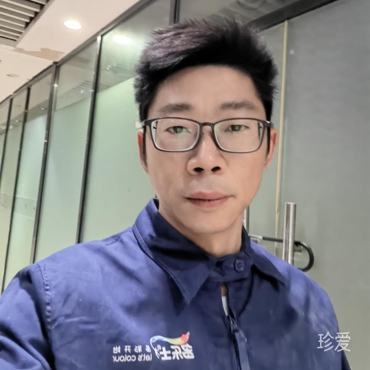 哥依然潇洒