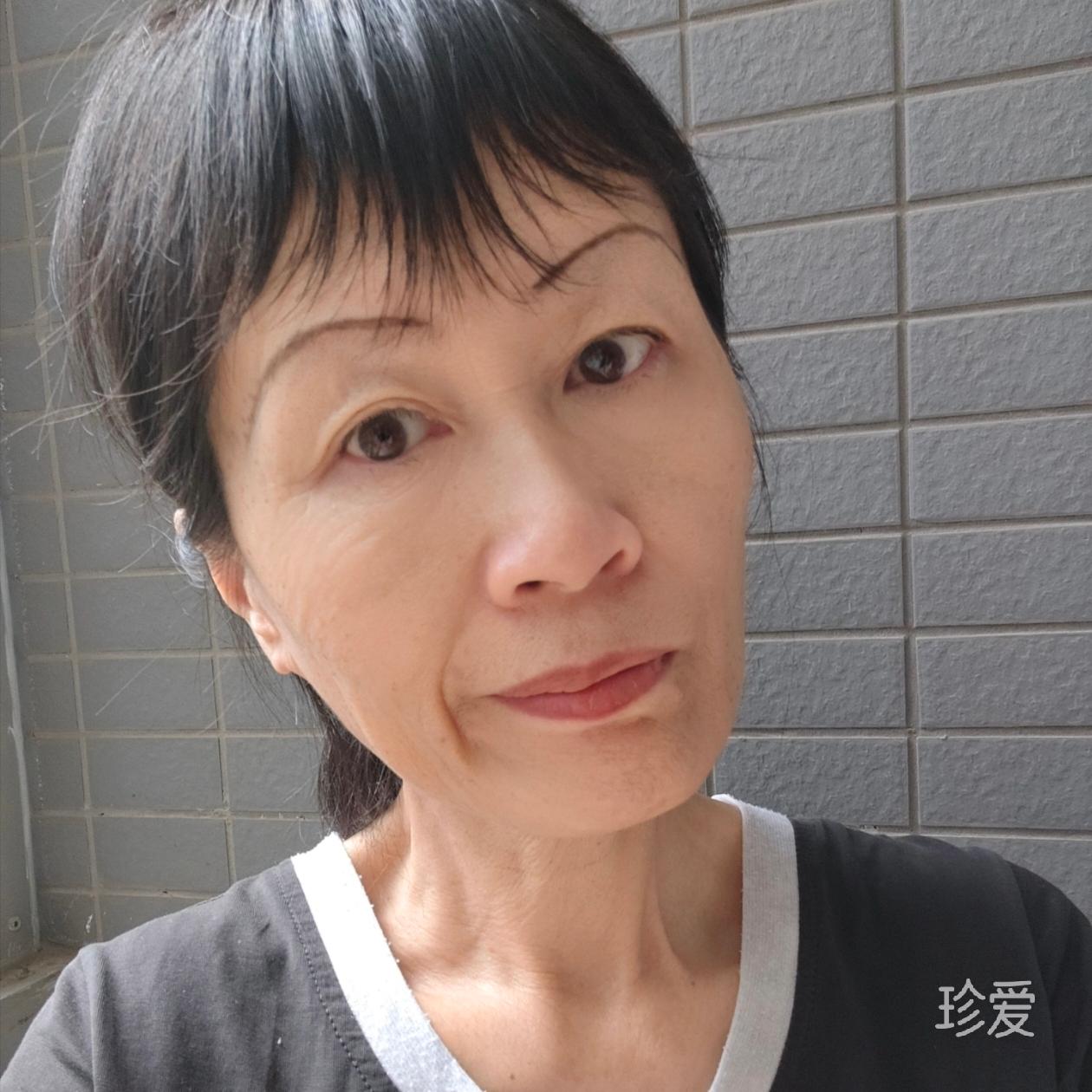 向聪红财喜