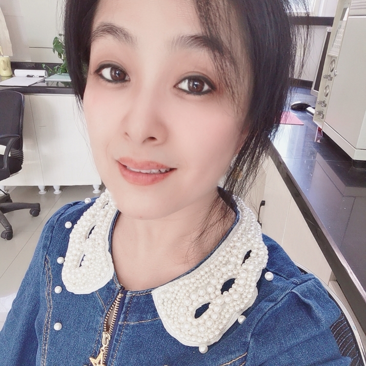 想有个肩膀靠一靠