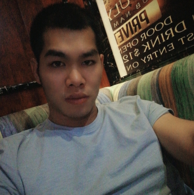 我會(huì)伴你笑