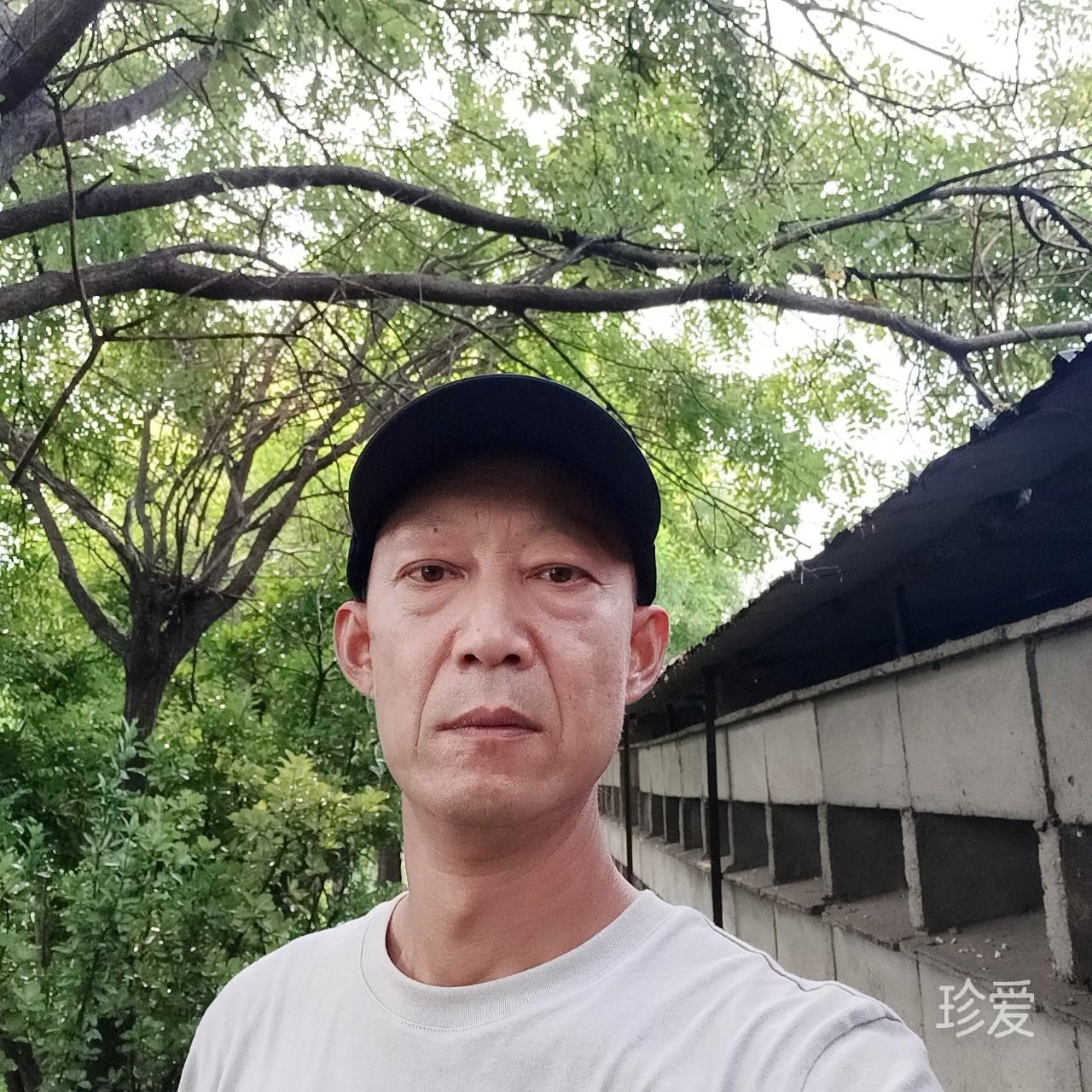 雨中的我