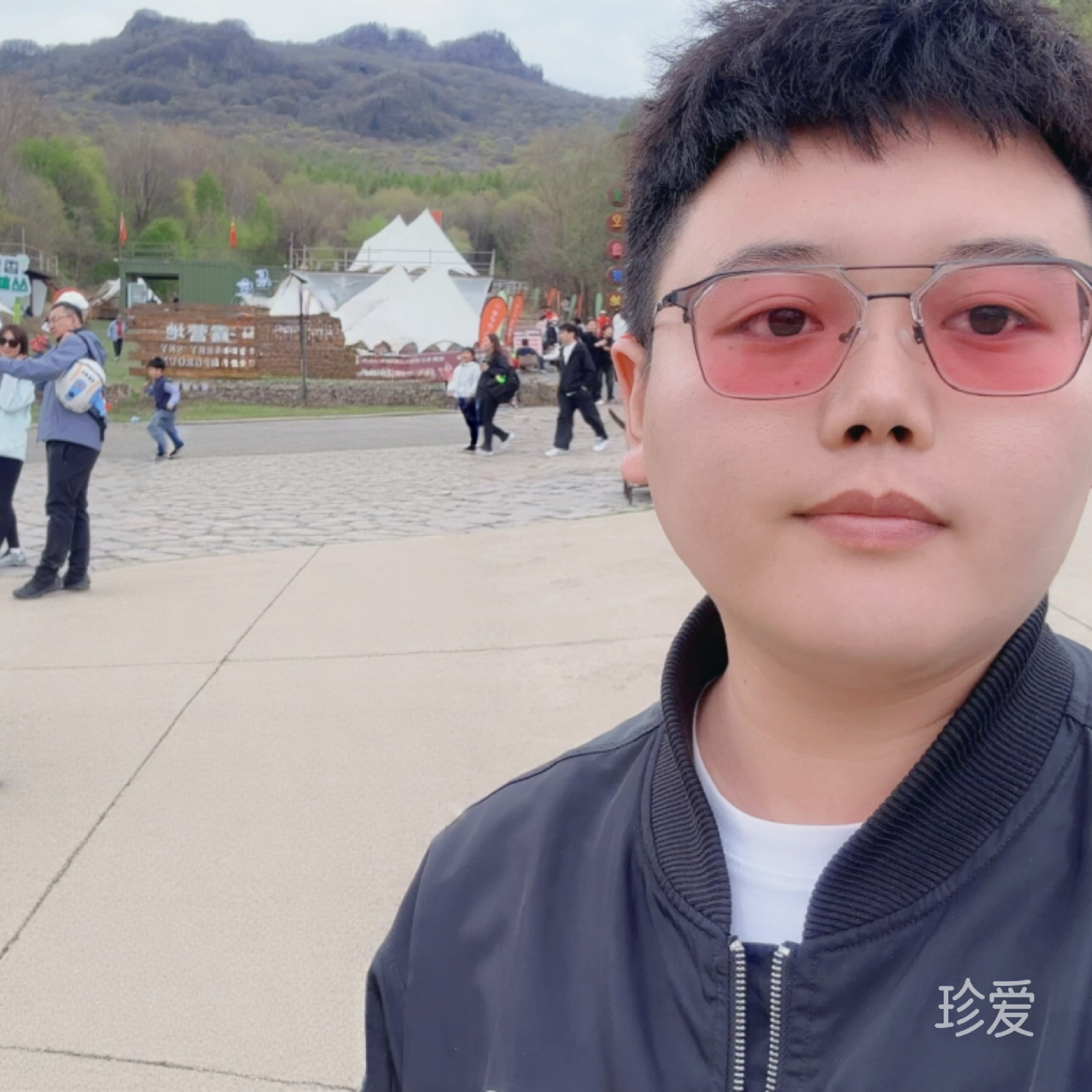 一直想退休的小曹