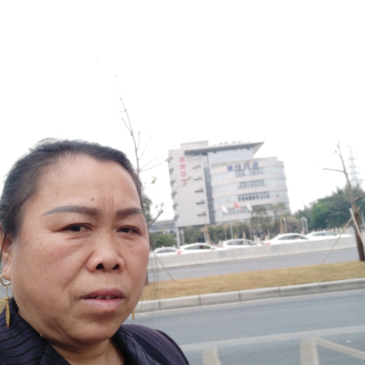 低調(diào)小村姑