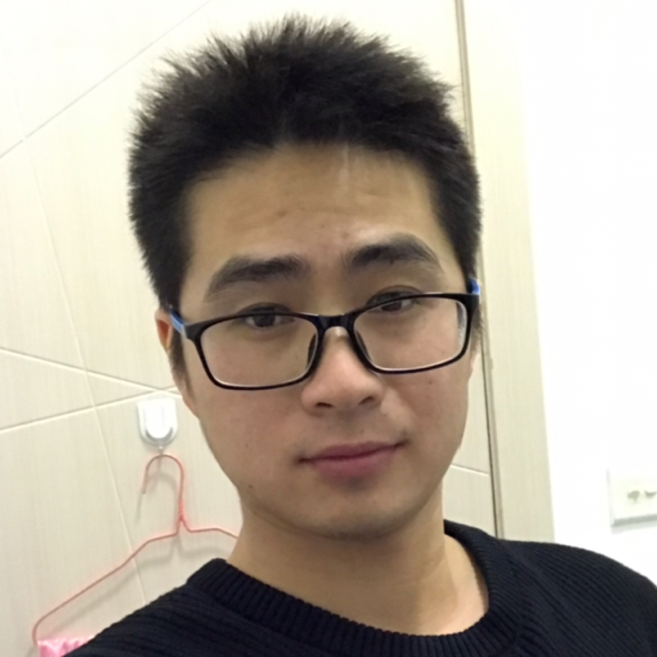 冬日小草不孤单