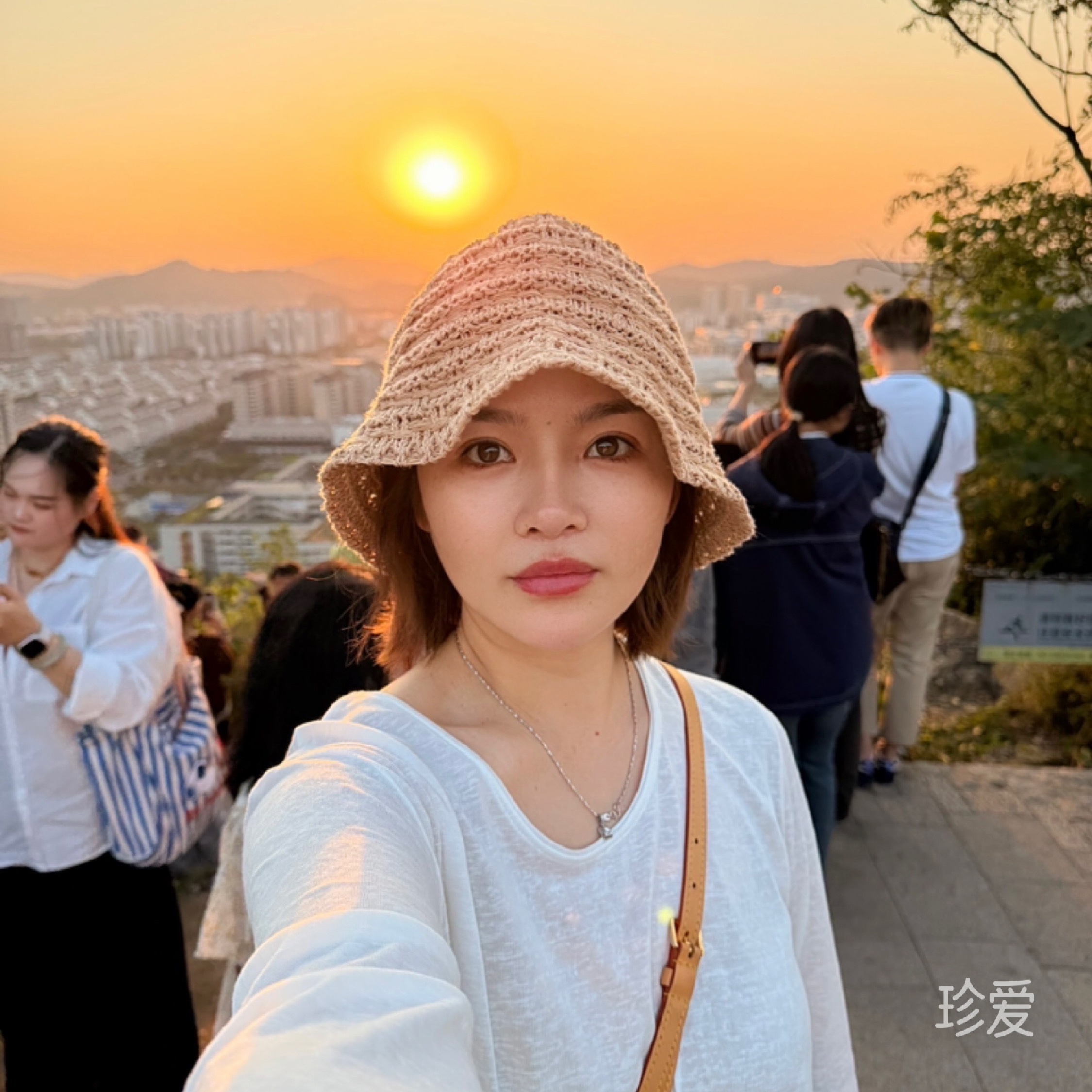 付付