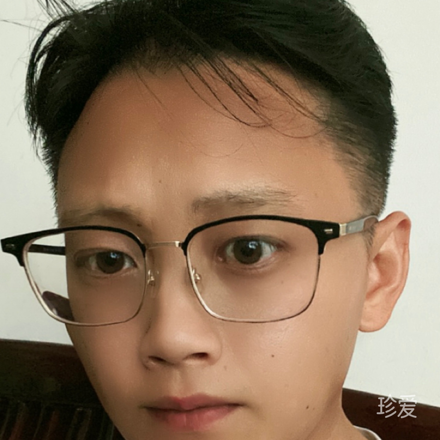 寻找黑暗中的光