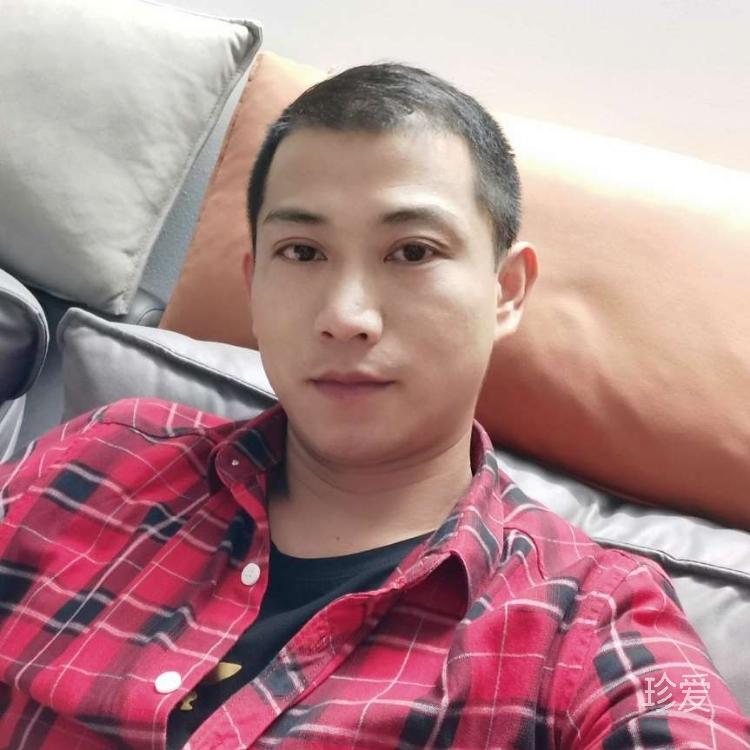 坐在雨中看日出