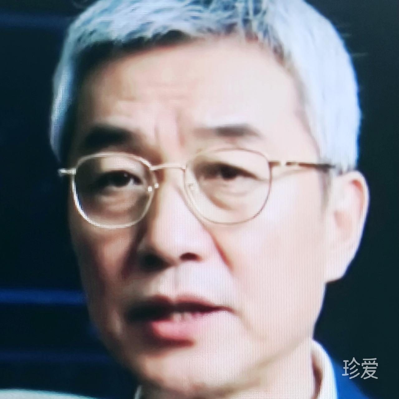 等一个她