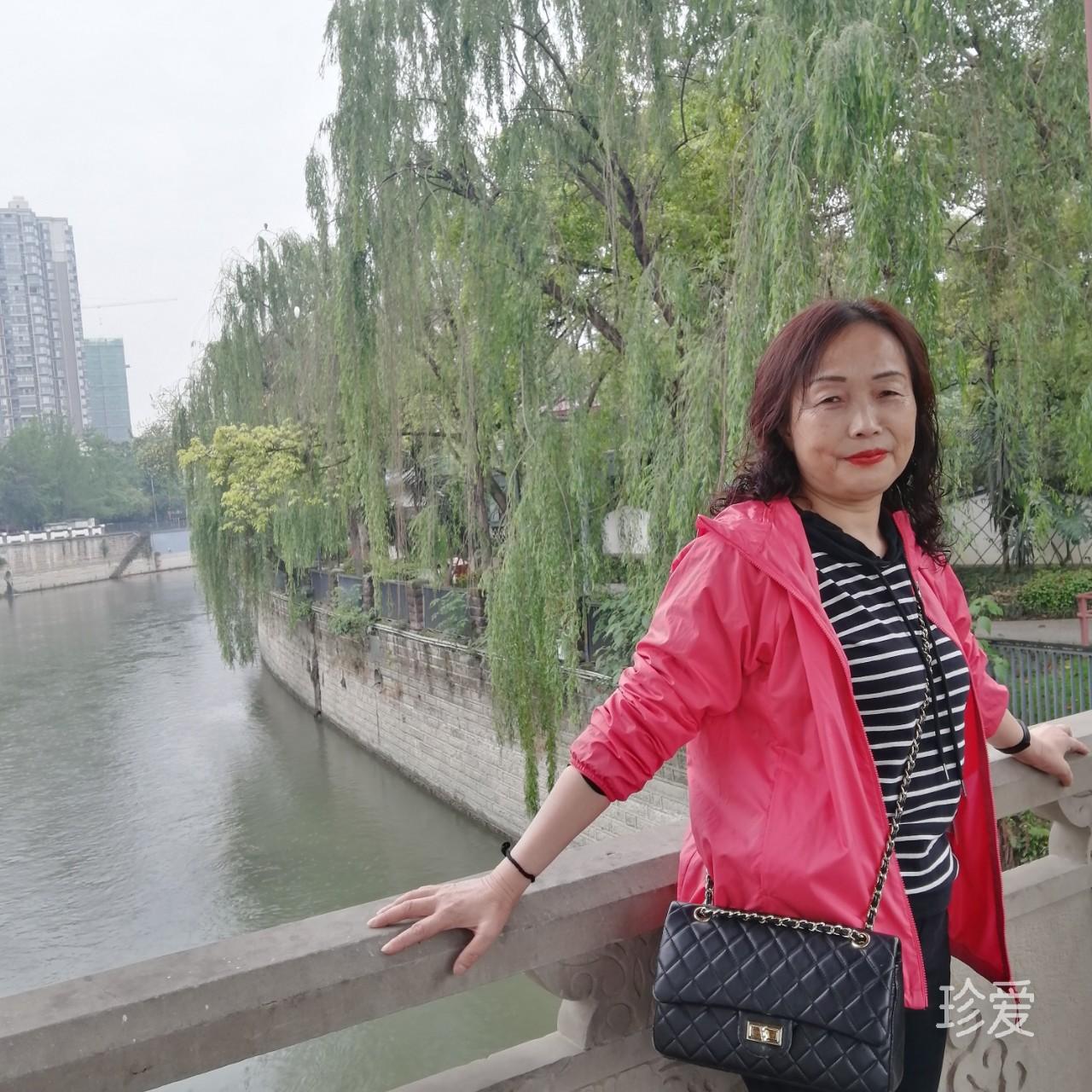 黄云朵