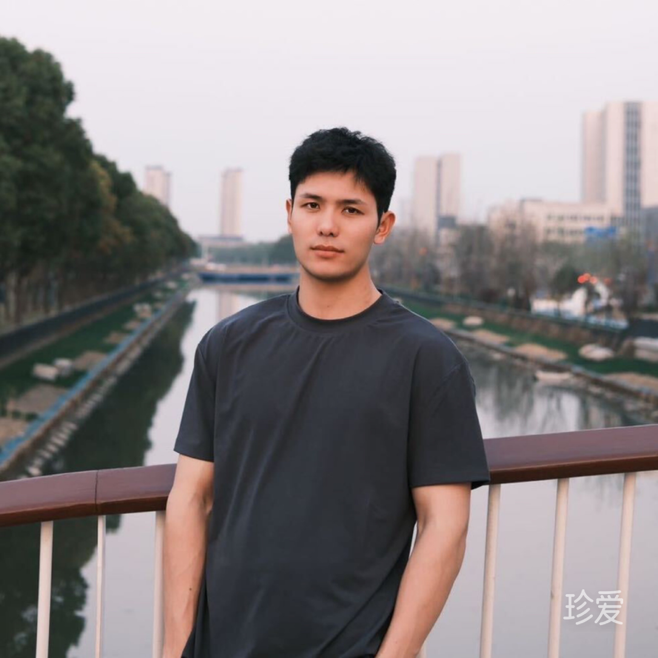 毫無訓(xùn)練痕跡