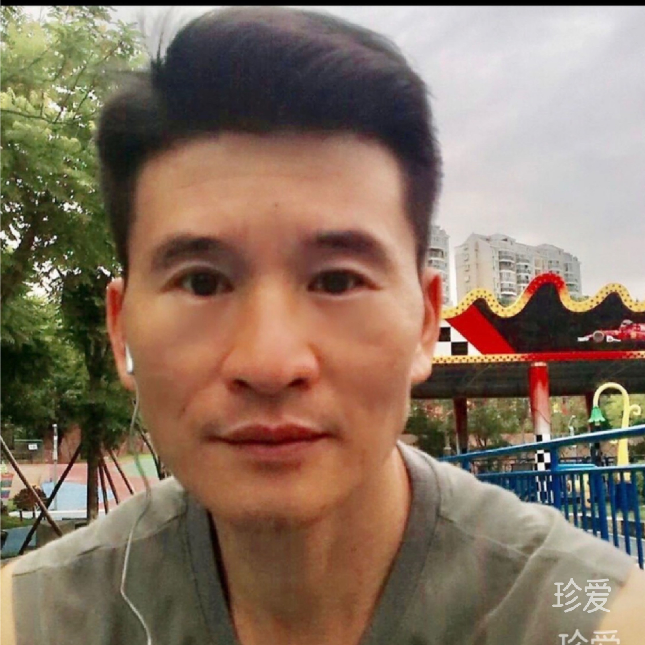 一张过去的CD