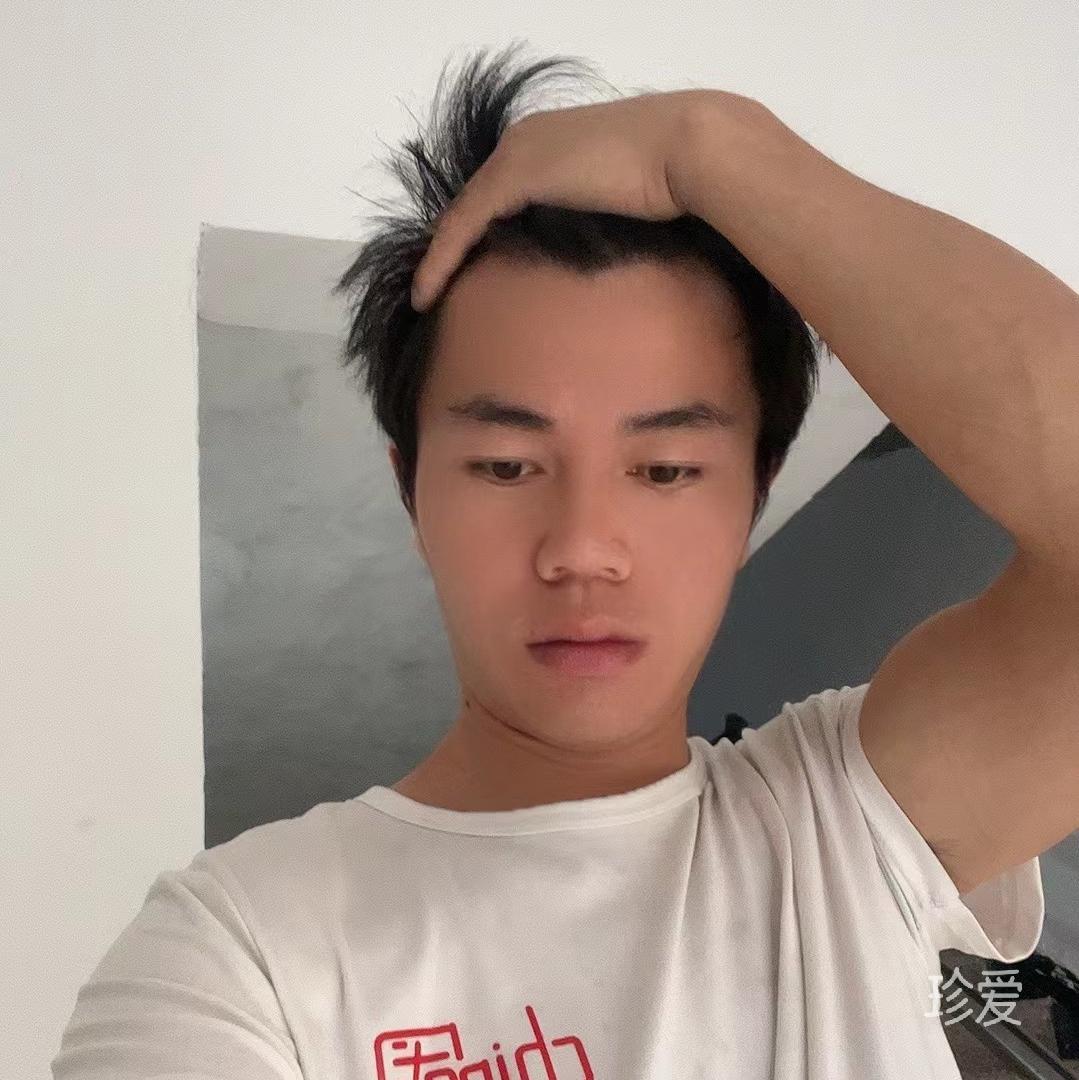 烟圈里弥漫着伤