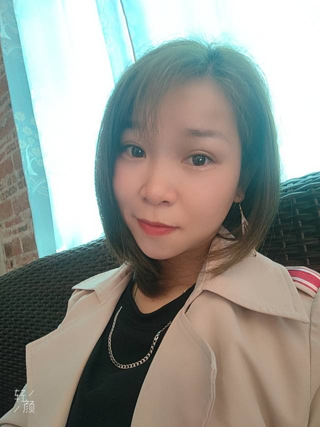 風(fēng)吹花成雪