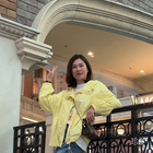 陽(yáng)光下微微笑
