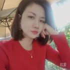 一個(gè)安靜的女孩