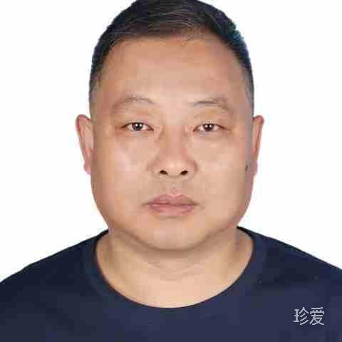 魁梧