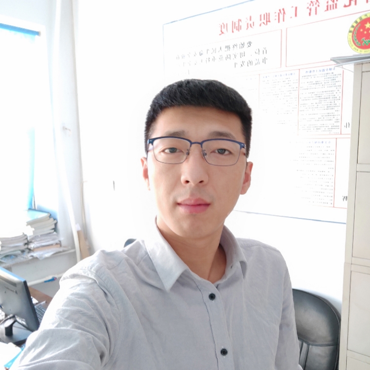 摸摸自己的影子