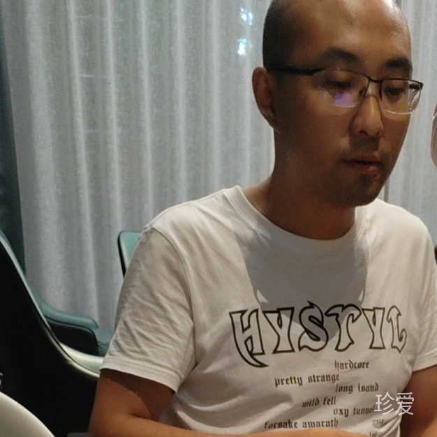 小樓一夜聽春雨